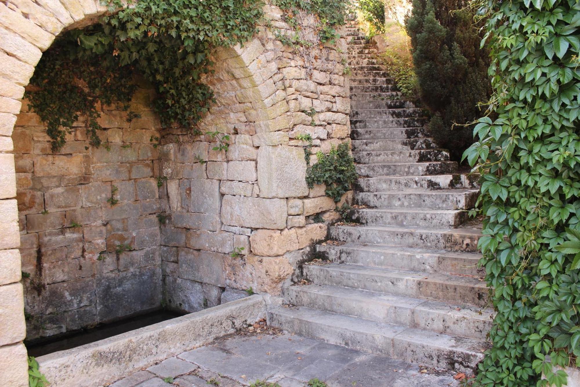 Chateauneuf Suites Luaran gambar